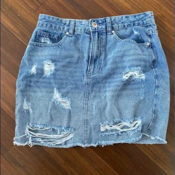 Jean skirt - Picture 1 of 1